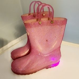 Light up rain boots